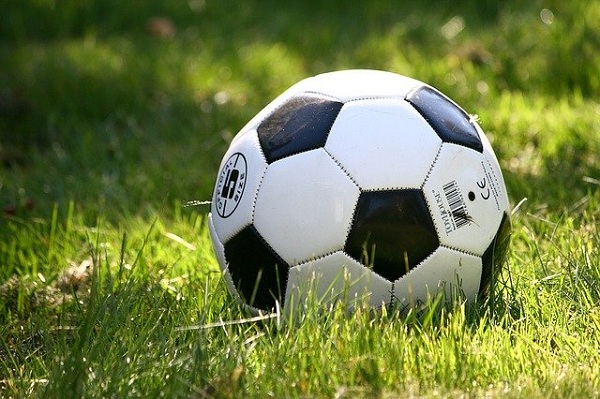 Cara memprediksi bola melalui odds?