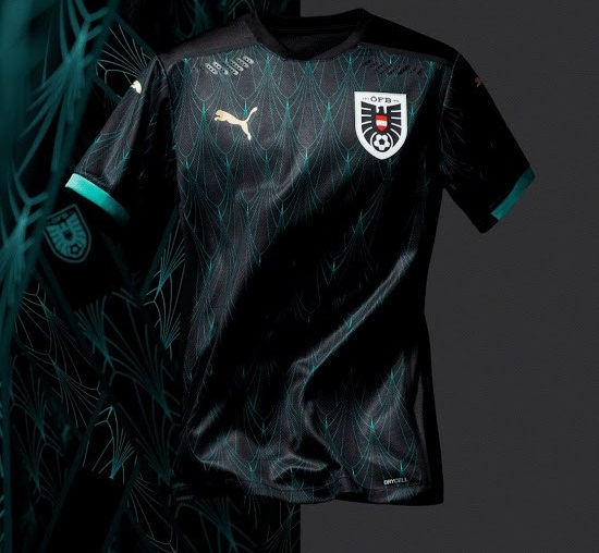 Top 3 jersey Piala Eropa 2021 yang unik, luar biasa, dan mengesankan
