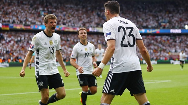 Bagaimana cara menghitung parlay pada sepak bola?