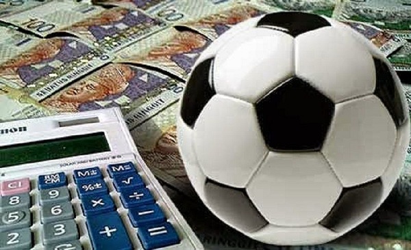 Cara pasang parlay bola di babak penyisihan grup Liga Champions