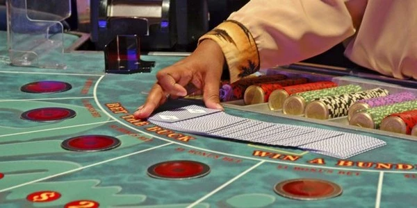 Baccarat Brilliance: Mengungkap Tips Teratas untuk Menguasai Game