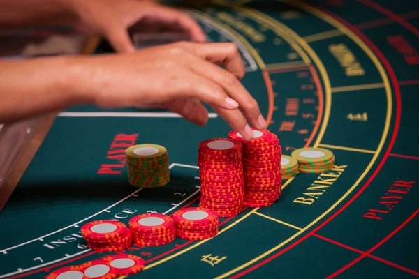 Baccarat Brilliance: Mengungkap Tips Teratas untuk Menguasai Game