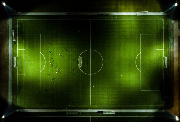 Memprediksi Hasil Pertandingan Sepak Bola: Kekuatan Model Statistik