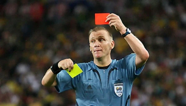 Bertaruh Kartu Penalti di Euro 2024: Apa yang Harus Diperhatikan?