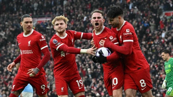 Perpisahan Mohamed Salah dengan Jurgen Klopp dan Komitmennya pada Liverpool