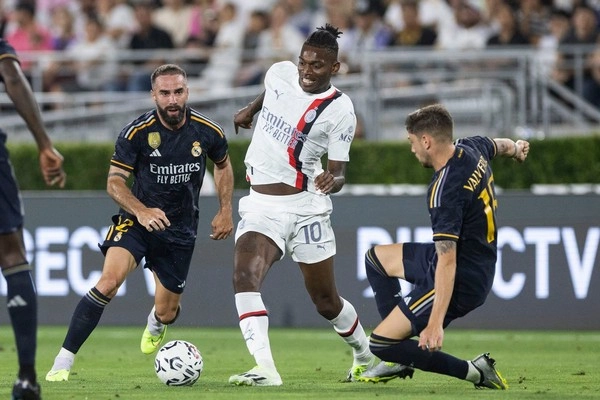 Prediksi Real Madrid vs AC Milan 07:30 1 Agustus Persahabatan Klub
