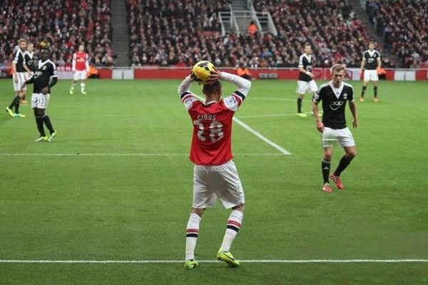 Aplikasi Machine Learning dalam Memprediksi Hasil Pertandingan Liga Primer Inggris