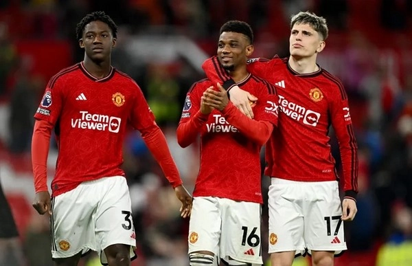 2 prioritas utama bagi Manchester United dalam waktu dekat