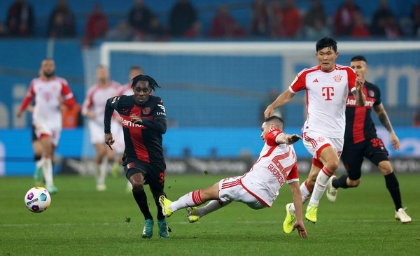 Prediksi Leverkusen vs Bayern 00h30 16/02 Bundesliga