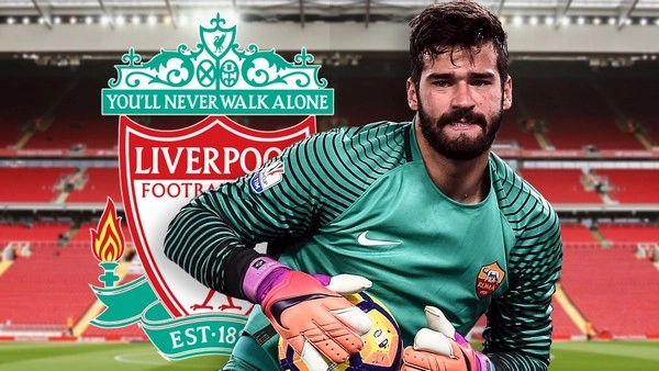 Alisson Becker Yakinkan Penggemar Setelah Khawatir Cedera Kepala